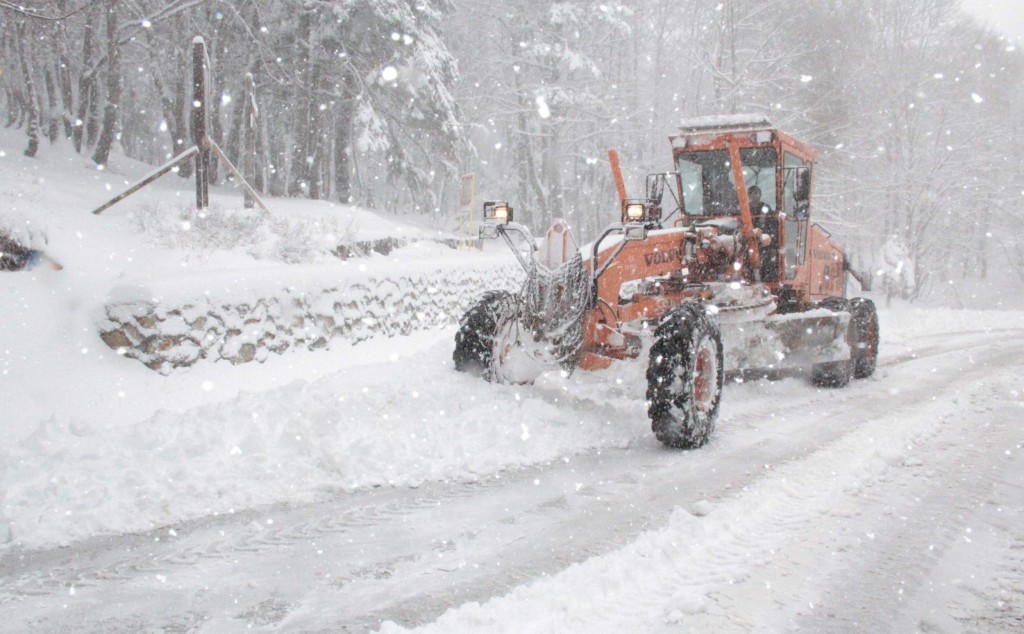 TÜRKÝYENÝN ÖNDE GELEN KIÞ TURÝZM MERKEZLERÝNDE OLAN ULUDAÐDA KAR KALINLIÐI 115 SANTÝMETREYE ULAÞTI. (YUSUF SERKAN YILMAZ/BURSA-ÝHA)